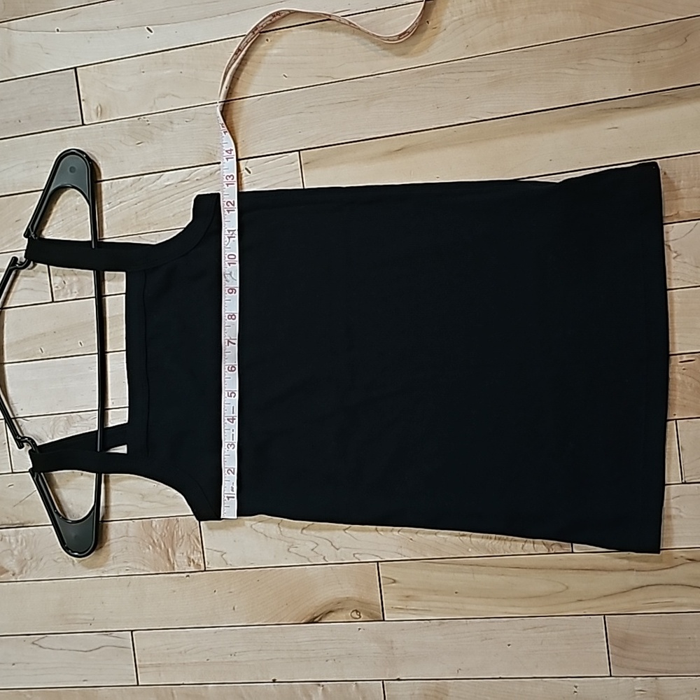 Old Navy Tank top - Picture 2 of 4
